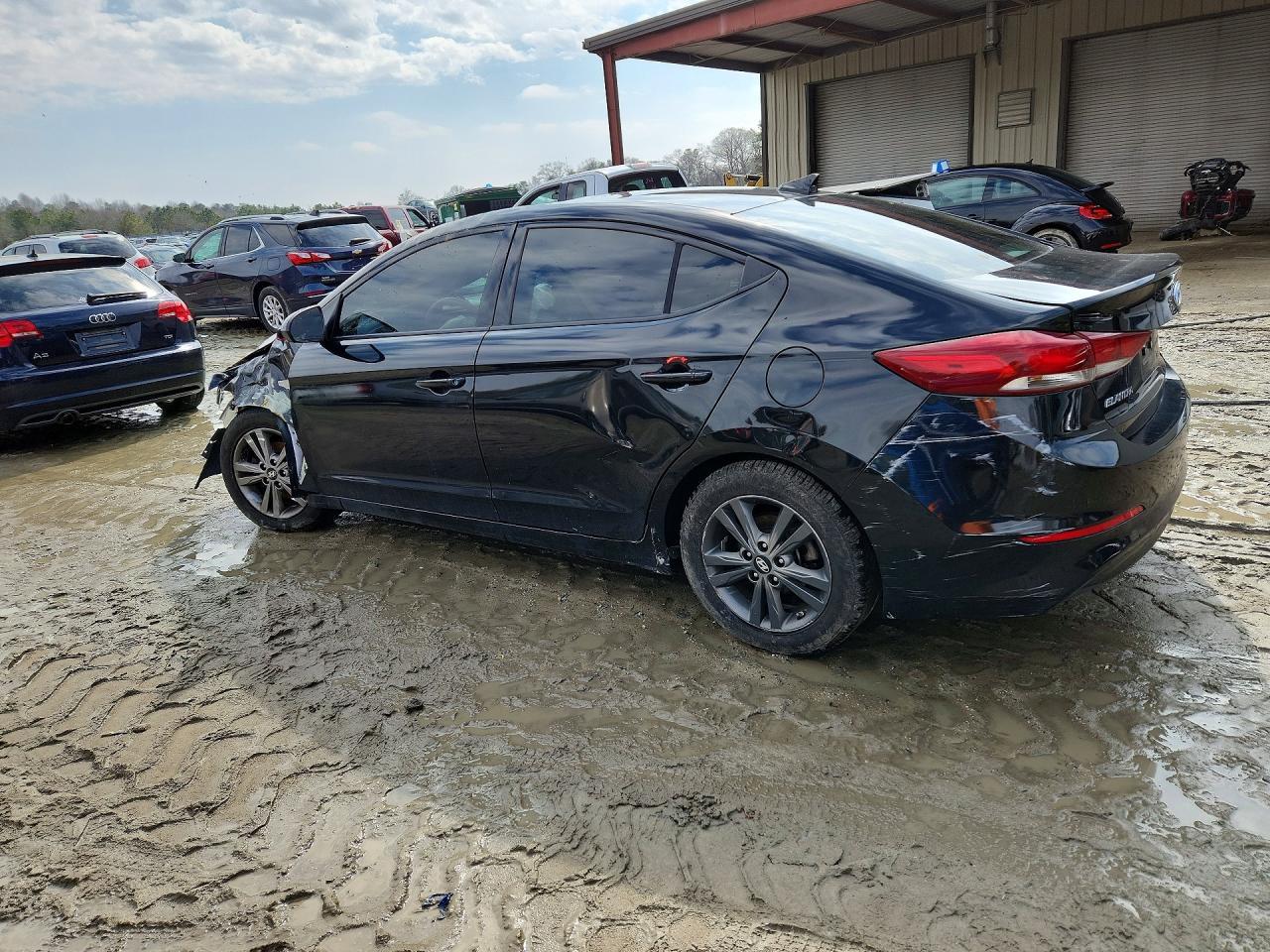 2018 Hyundai Elantra Sel - Фото 2