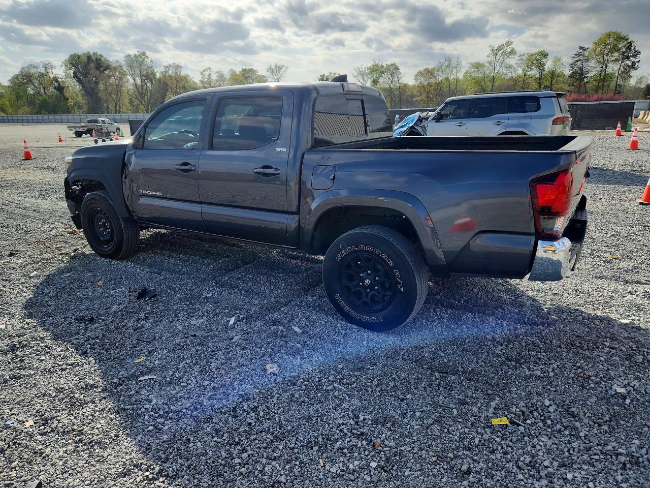 2020 Toyota Tacoma Sr5 - Фото 2