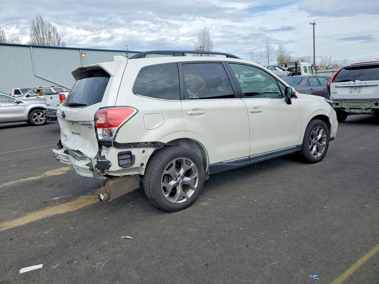 2017 Subaru Forester 2.5I Touring - Фото 3