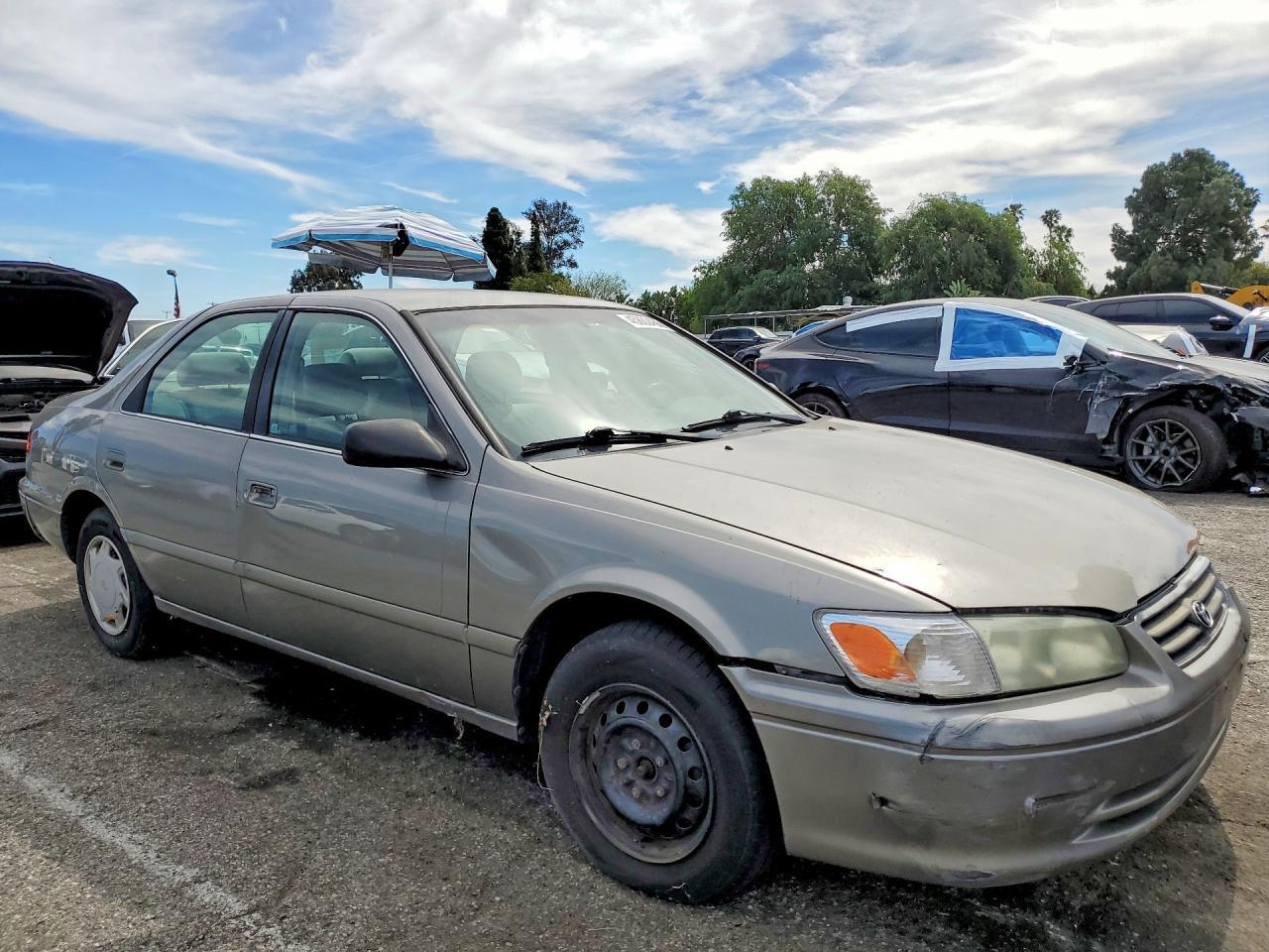 2000 Toyt Camry - Фото 4