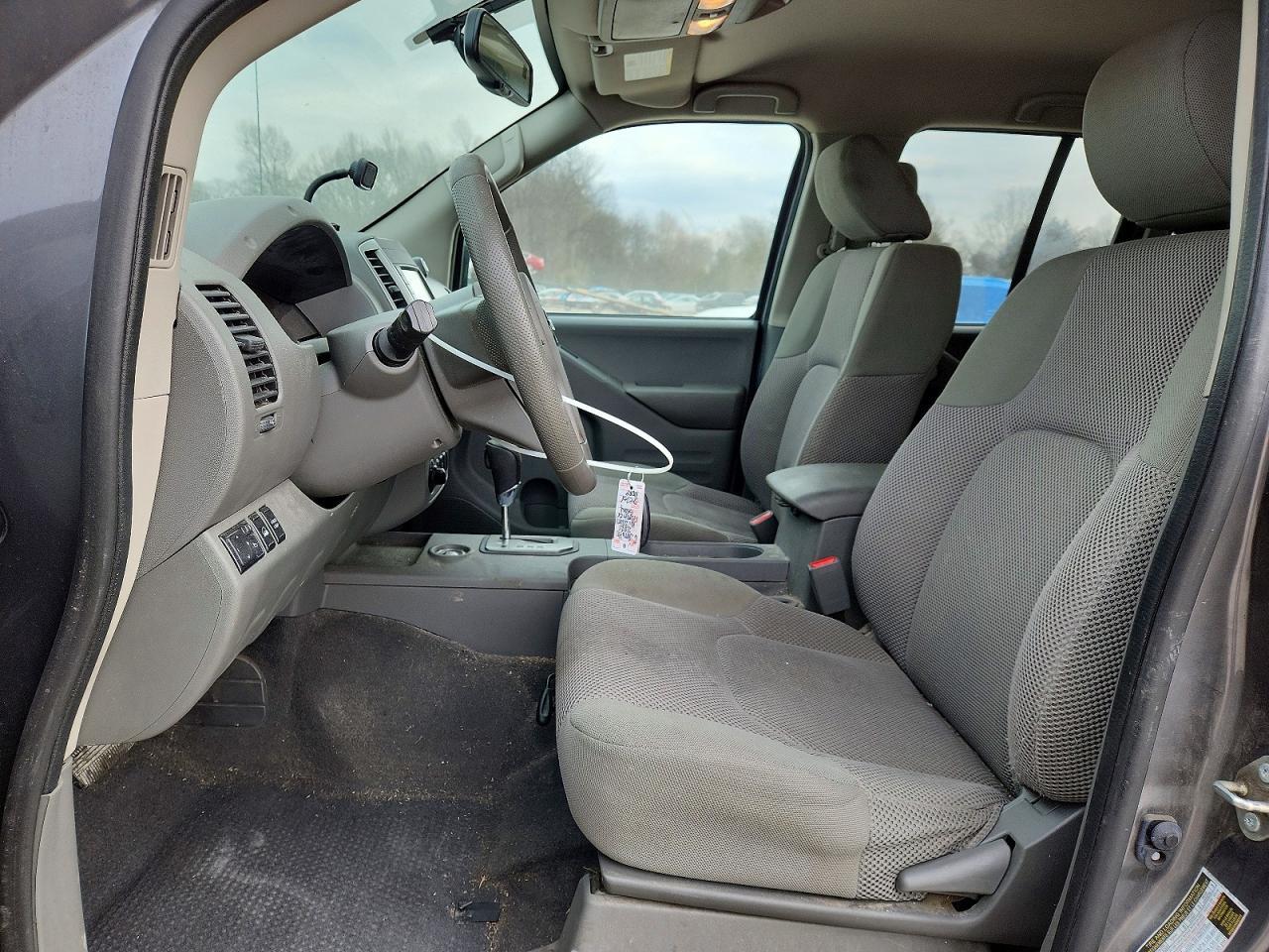 2020 Nissan Frontier S - Фото 7