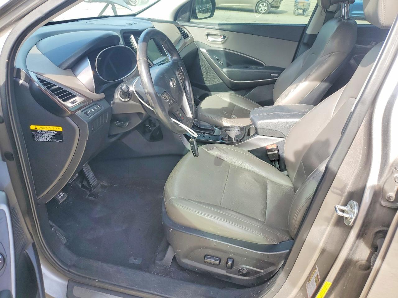 2017 Hyundai Santa Fe Sport 2.4L - Image 7