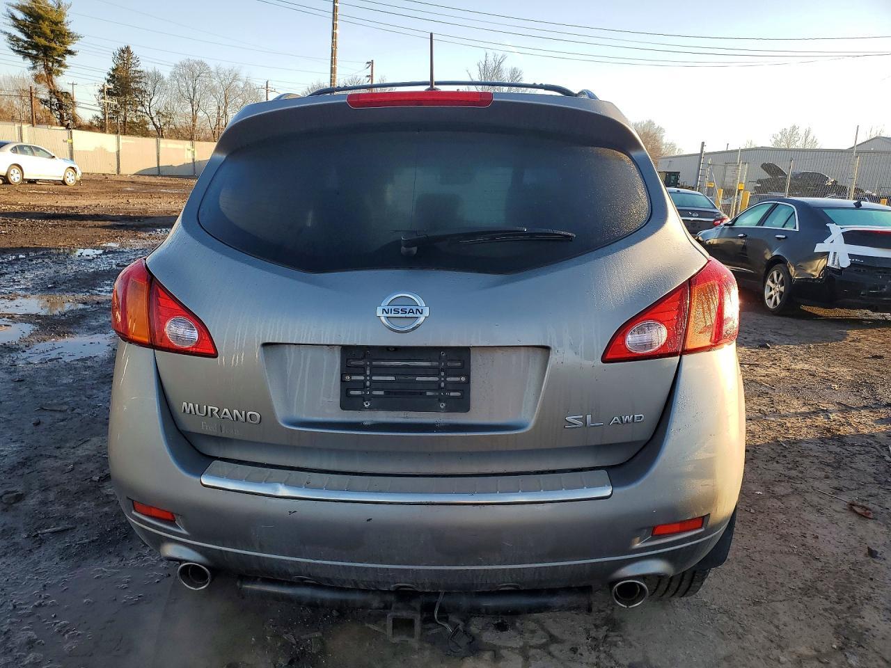 2010 Nissan Murano S - Фото 6