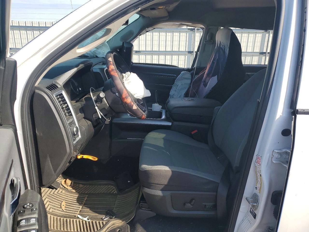 2022 Ram 1500 Classic Slt - Фото 7