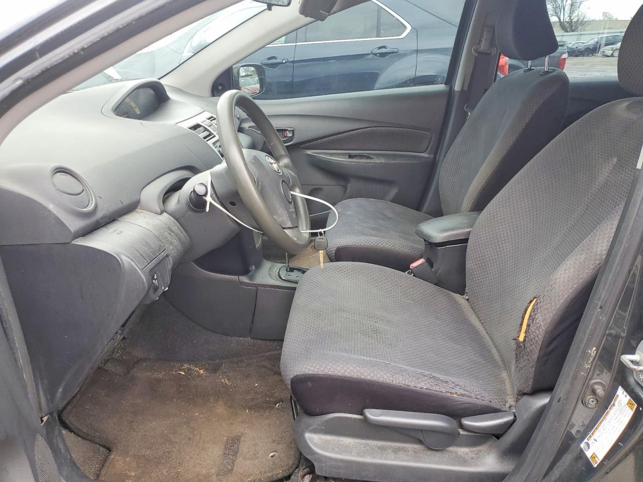 2007 Toyota Yarus - Фото 7