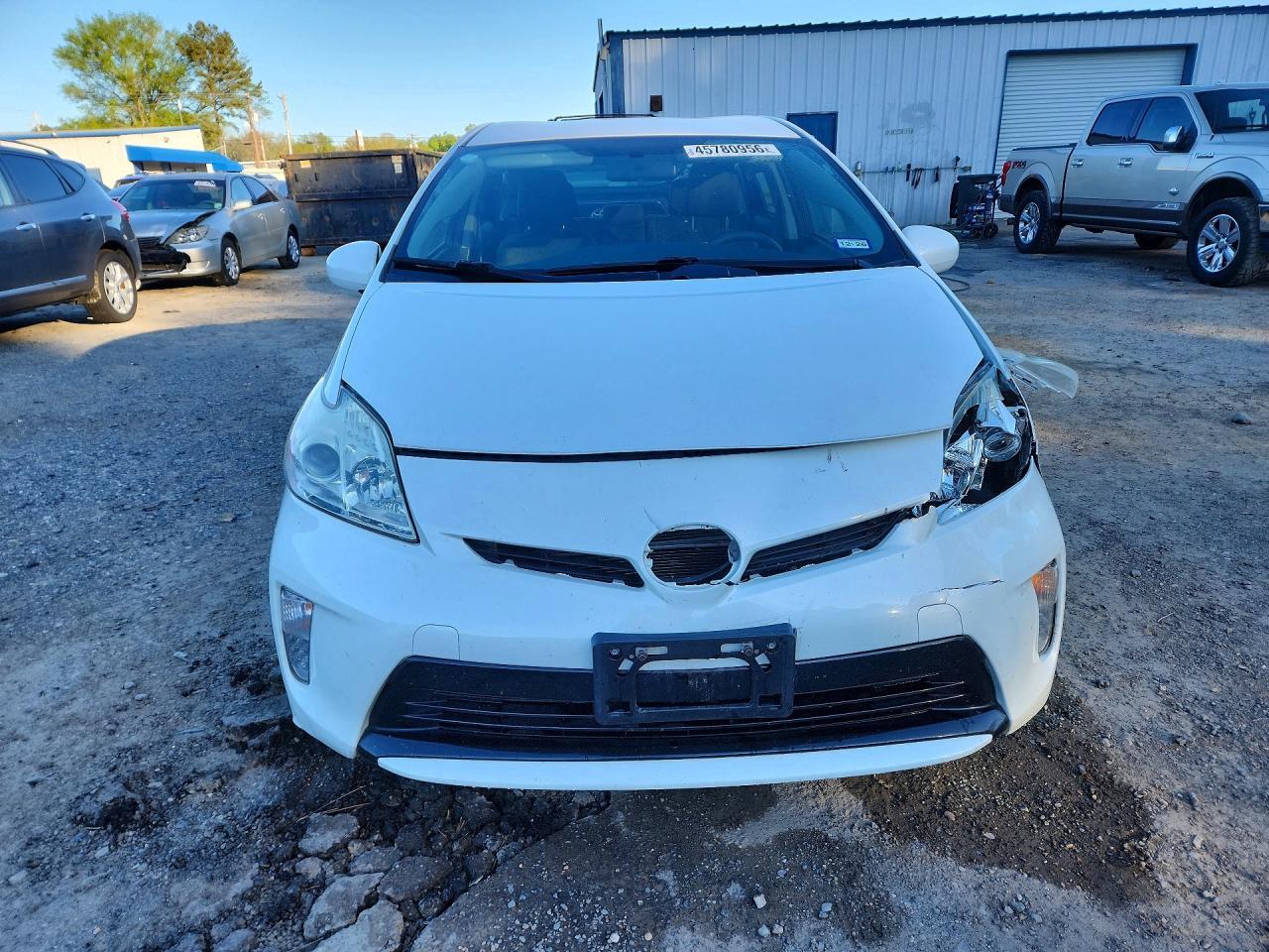 2014 Toyota Prius Two - Image 5
