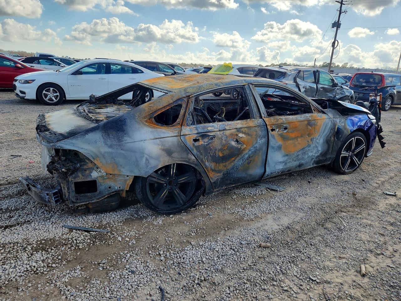 2024 Honda Accord Hybrid Sport - Image 3