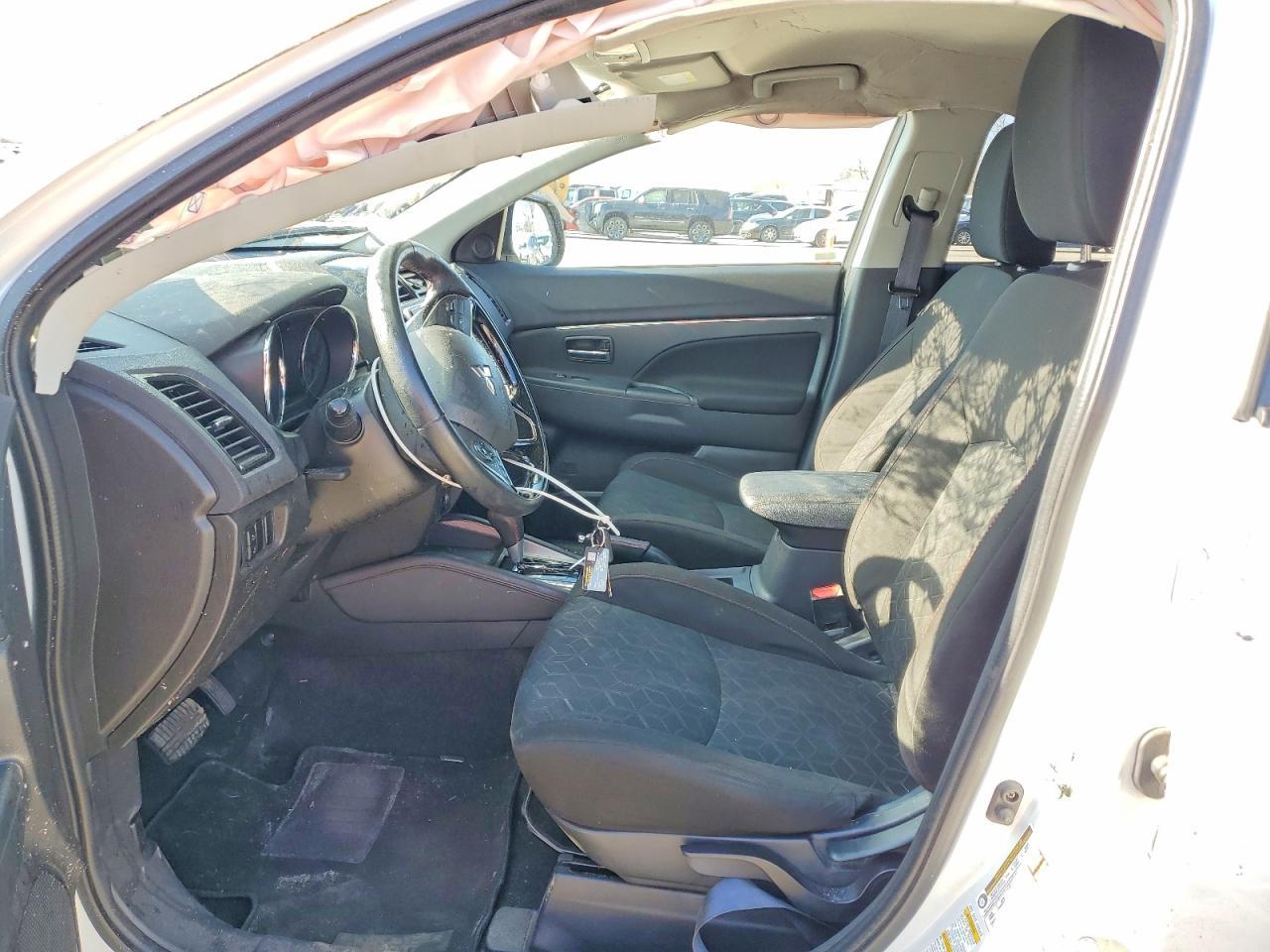2021 Mitsubishi Outlander Sport Es - Image 7