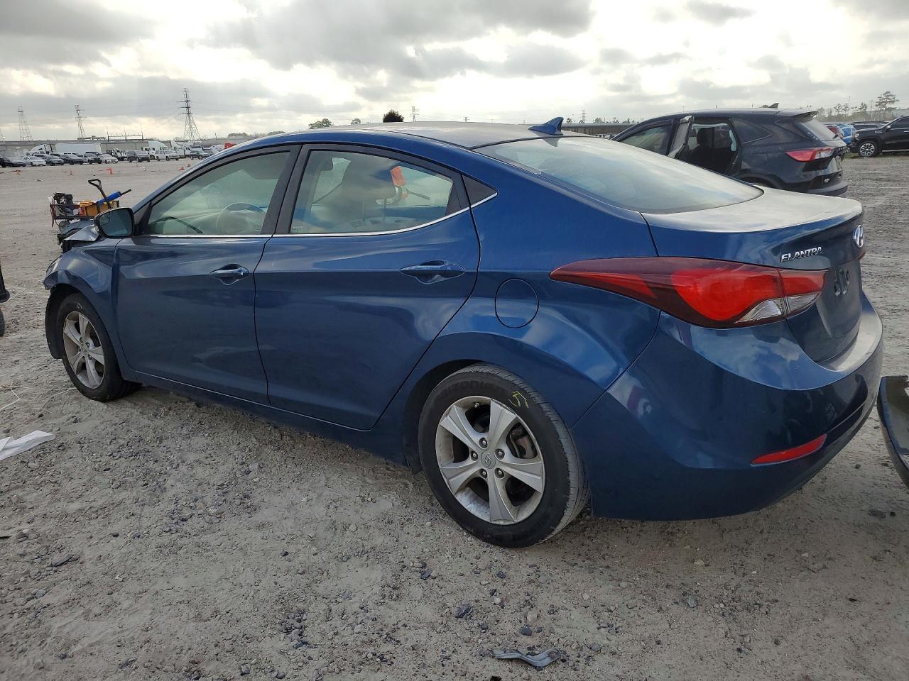 2016 Hyundai Elantra Value Edition - Image 2