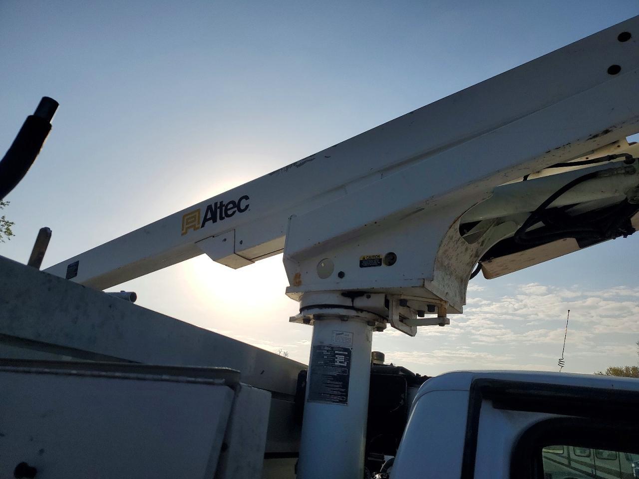 2008 Ford F450 Super Duty - Фото 6