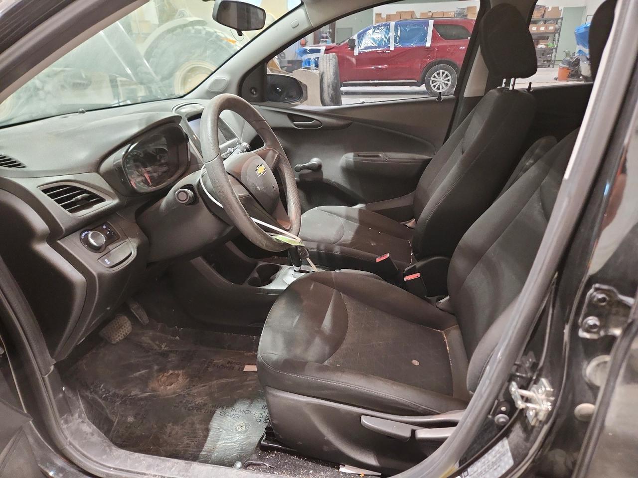 2019 Chevrolet Spark Ls - Фото 7