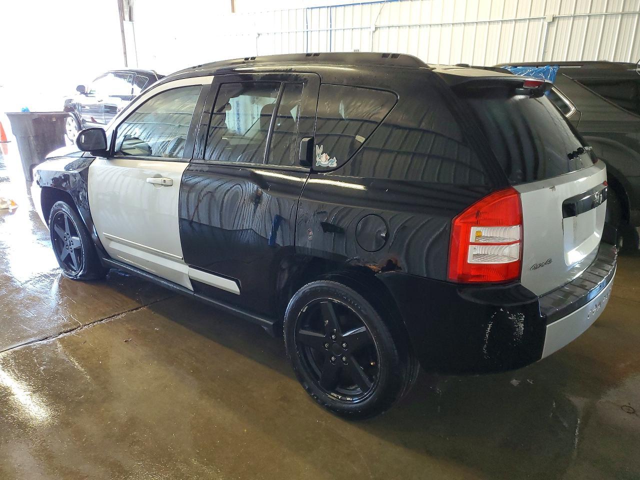 2010 Jeep Compass Sport - Image 2