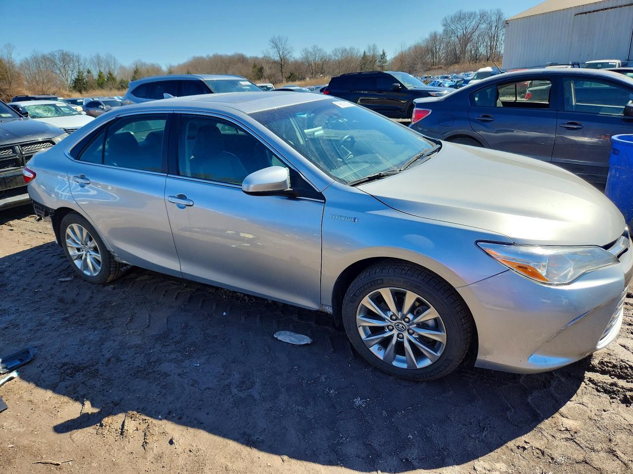 2017 Toyota Camry Hybrid Xle - Фото 4