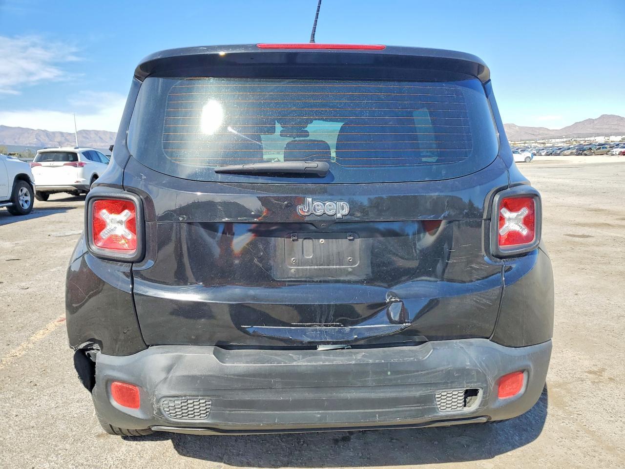 2015 Jeep Renegade Sport - Image 6