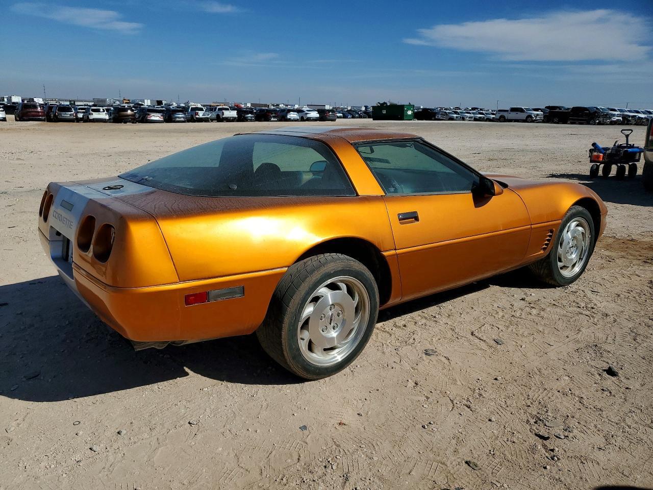 1996 Chevrolet Corvette - Фото 3