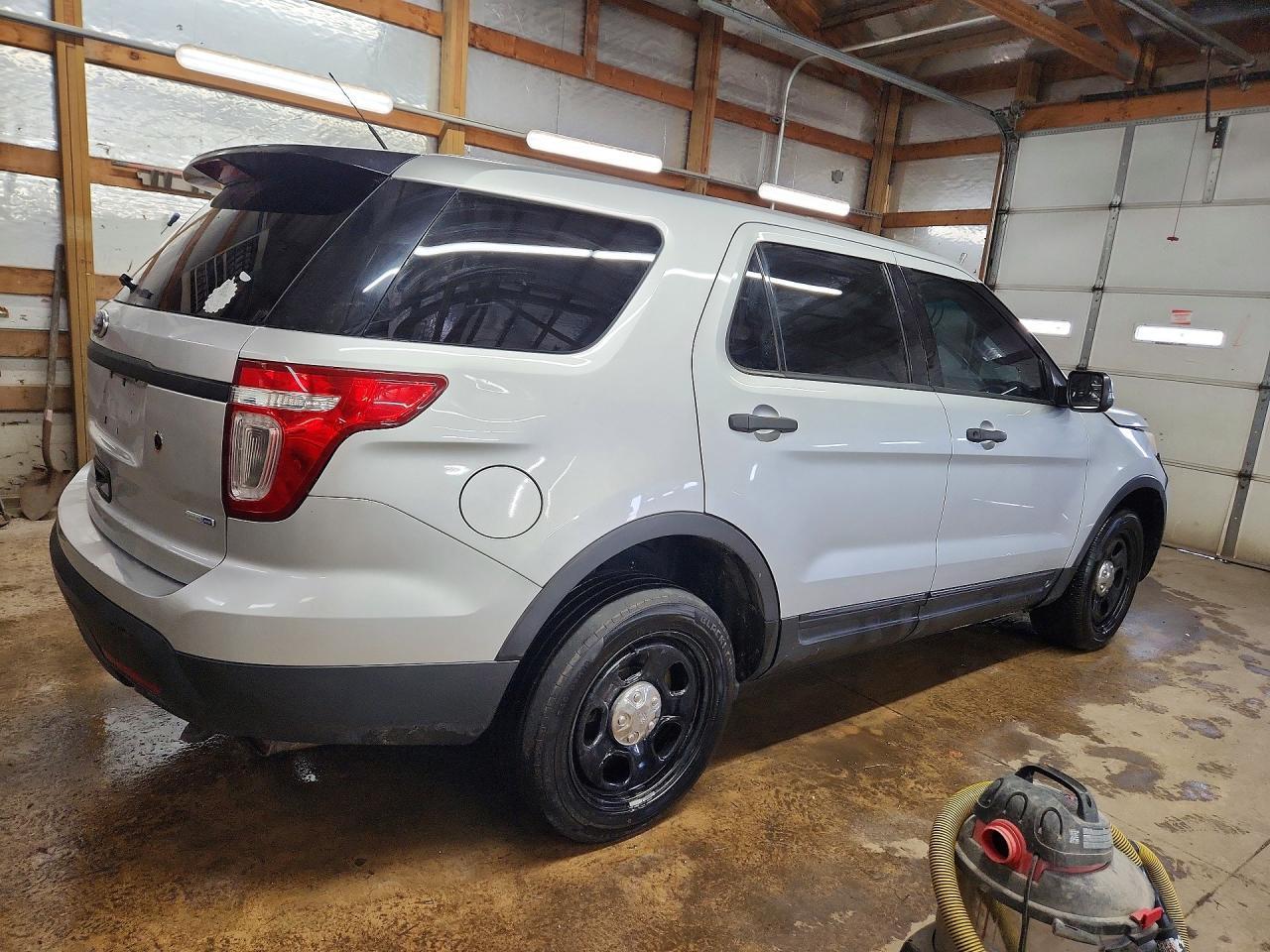 2014 Ford Explorer Police Interceptor - Фото 3