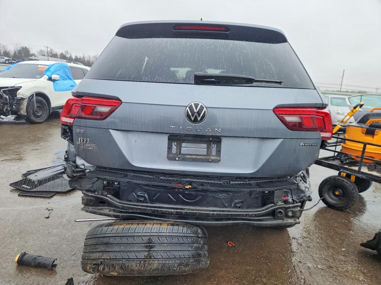 2023 Volkswagen Tiguan Se - Фото 6