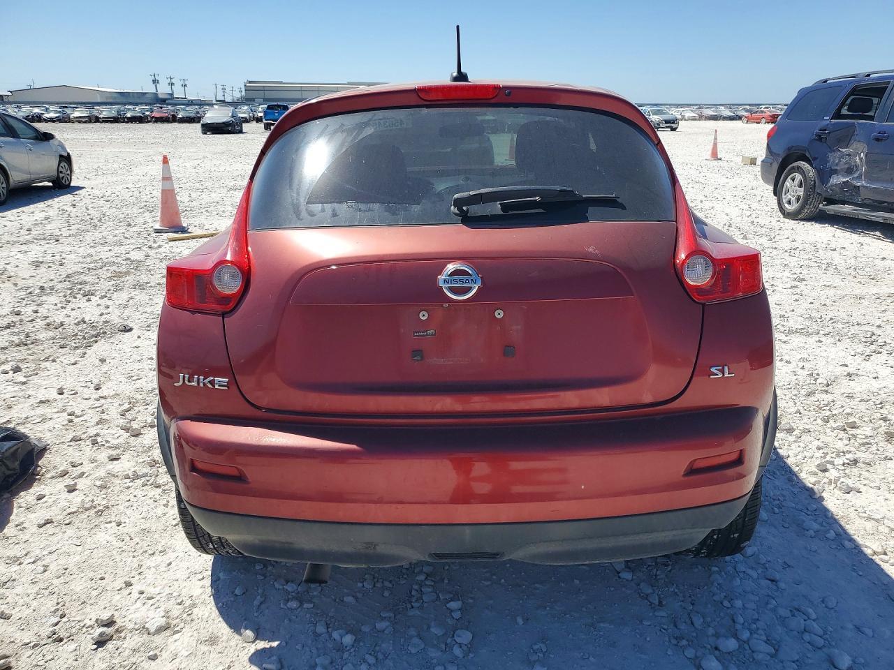 2011 Nissan Juke S - Фото 6