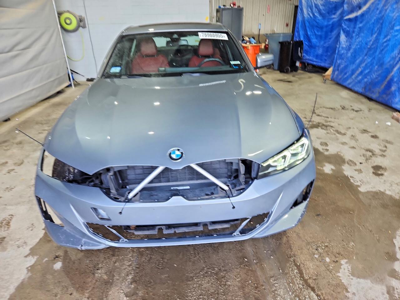 2024 BMW 330 - Фото 5