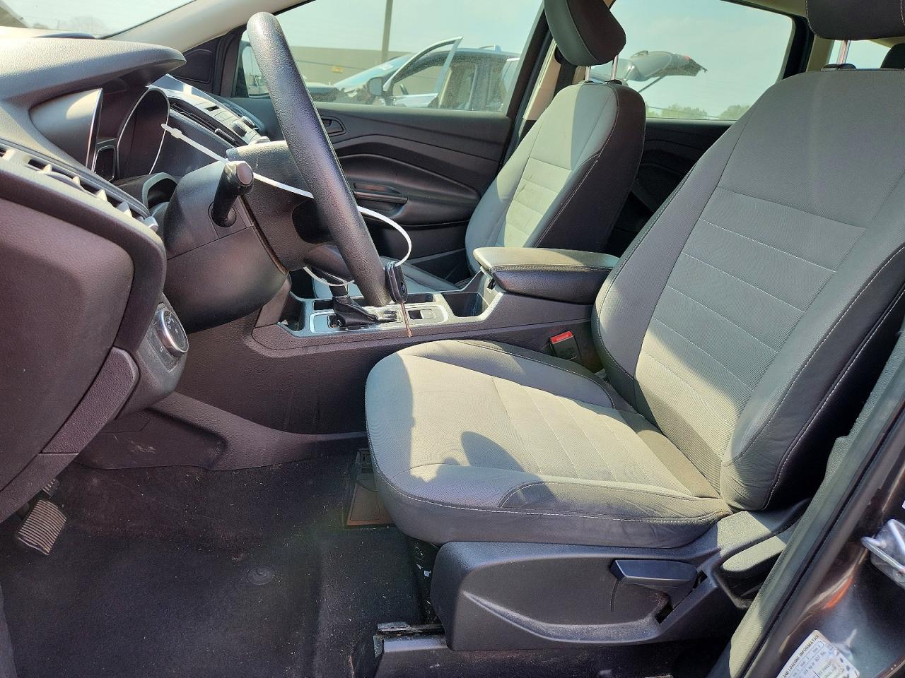 2018 Ford Escape S - Фото 7