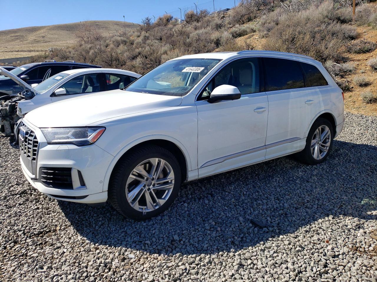 2020 Audi Q7 Premium Plus