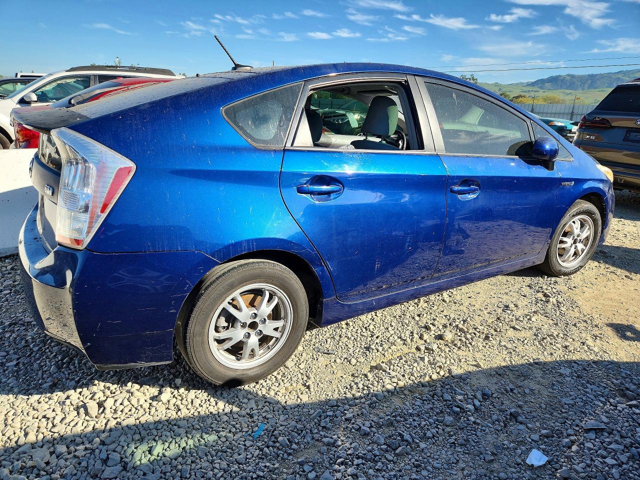 2010 Toyota Prius Iv - Фото 3