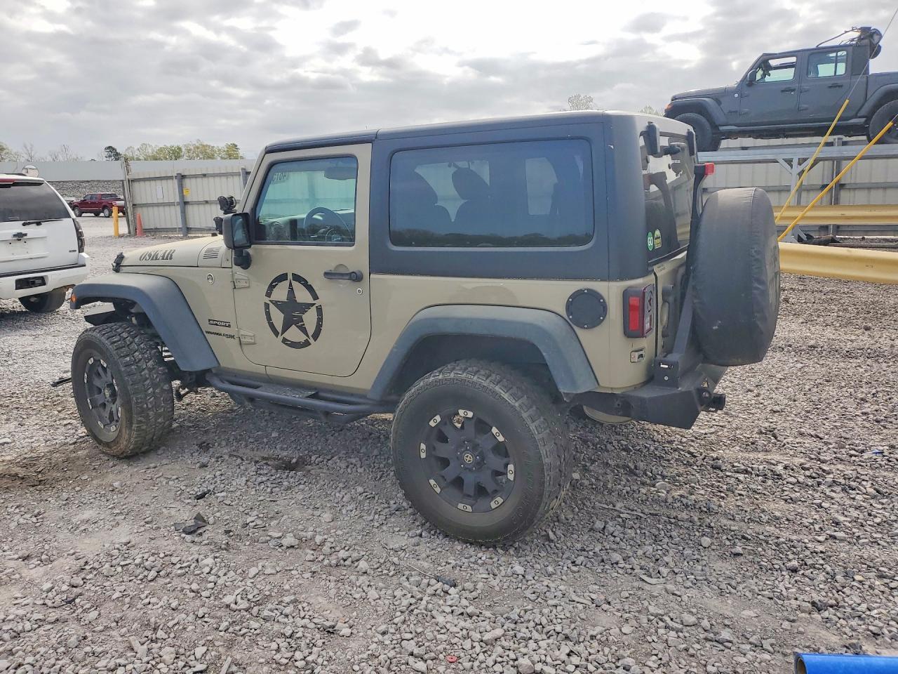 2018 Jeep Wrangler Sport - Фото 2