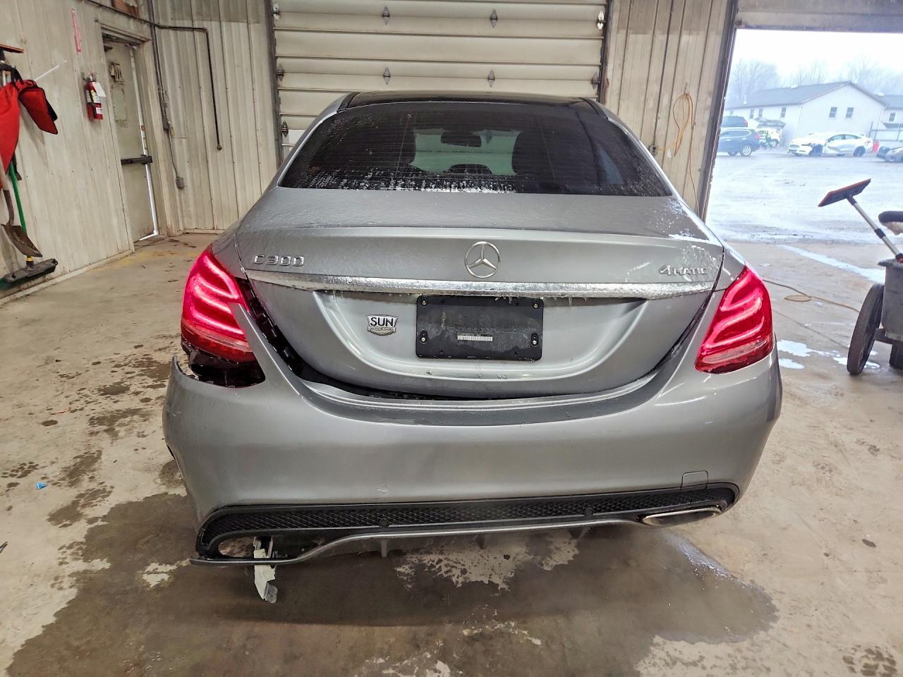 2015 Mercedes-Benz C 300 4Matic - Фото 6