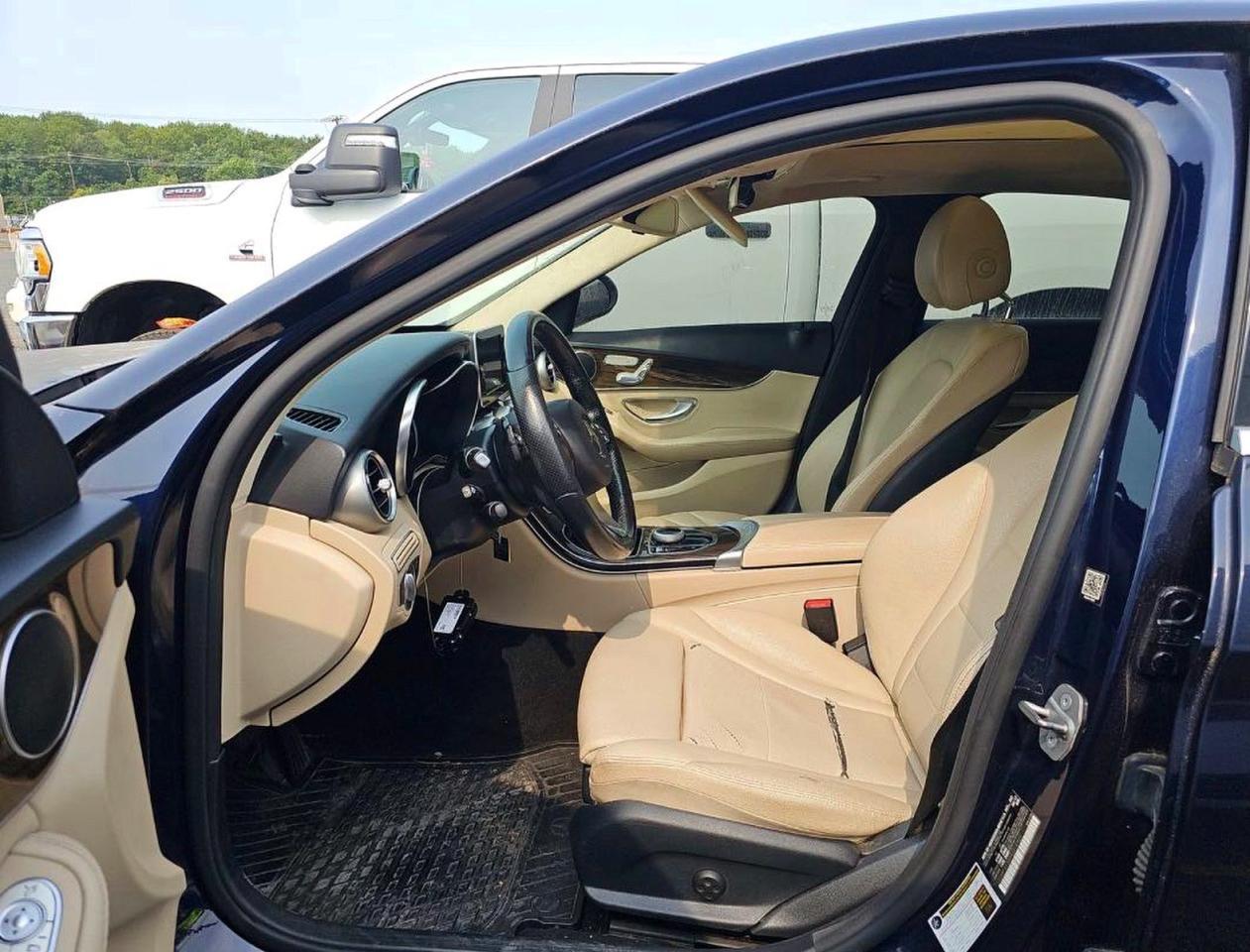 2017 Mercedes-Benz C 300 4Matic - Image 6