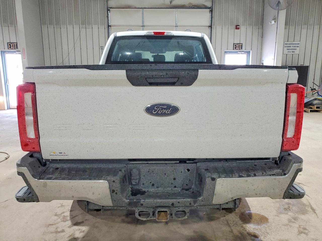 2023 Ford F250 Super Duty - Image 6