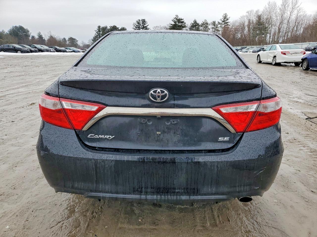 2017 Toyota Camry Se - Image 6