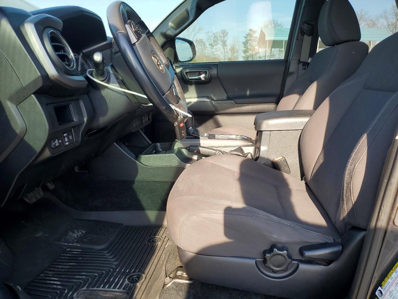 2019 Toyota Tacoma Trd Off-Road - Фото 7