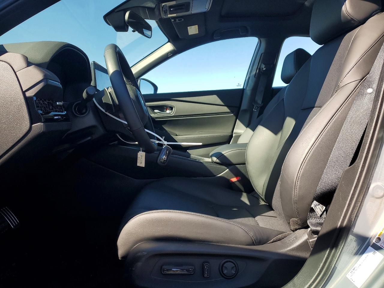 2025 Honda Accord Hybrid Sport-L - Image 7