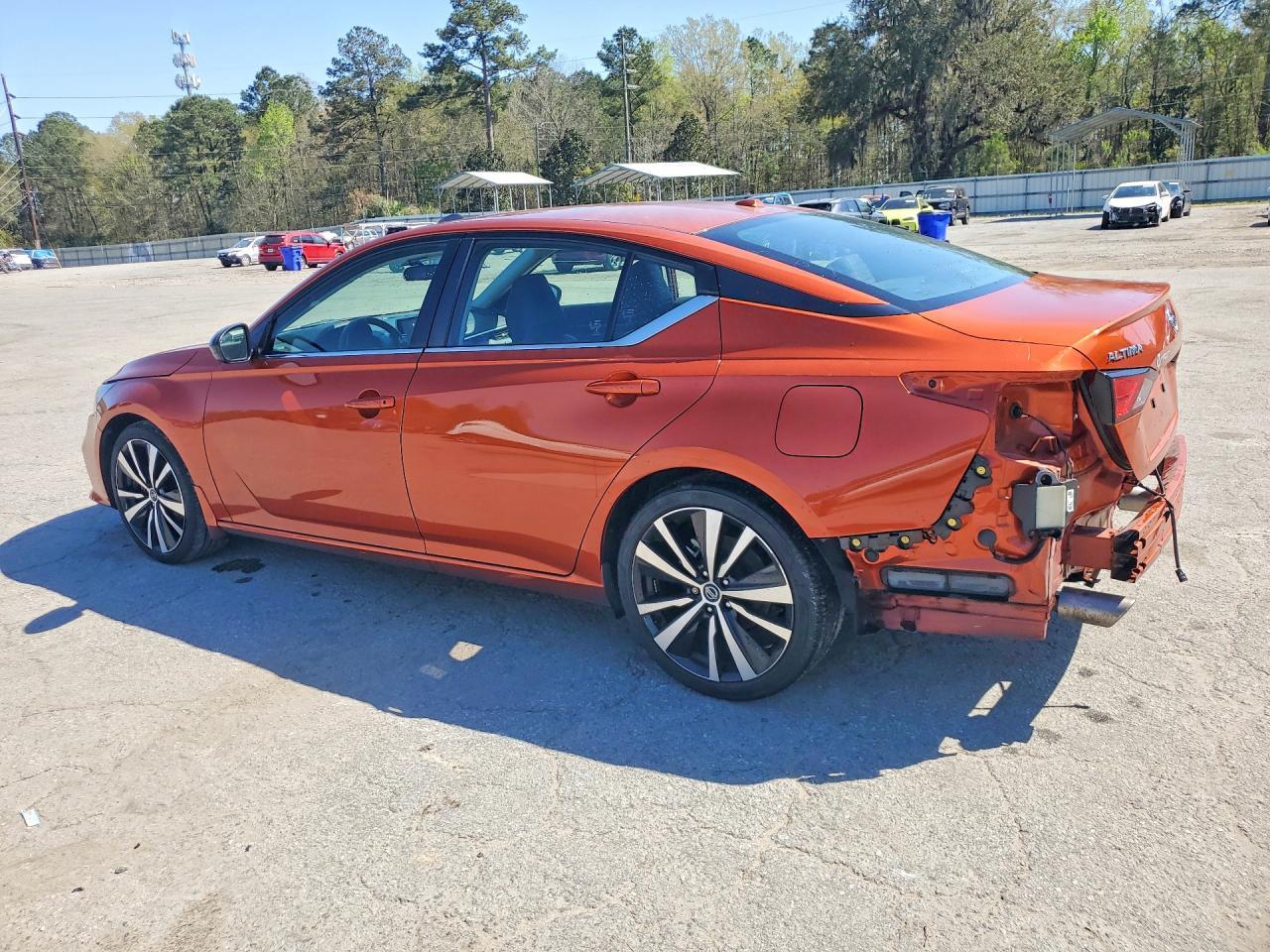 2022 Nissan Altima 2.5 Sr - Фото 2