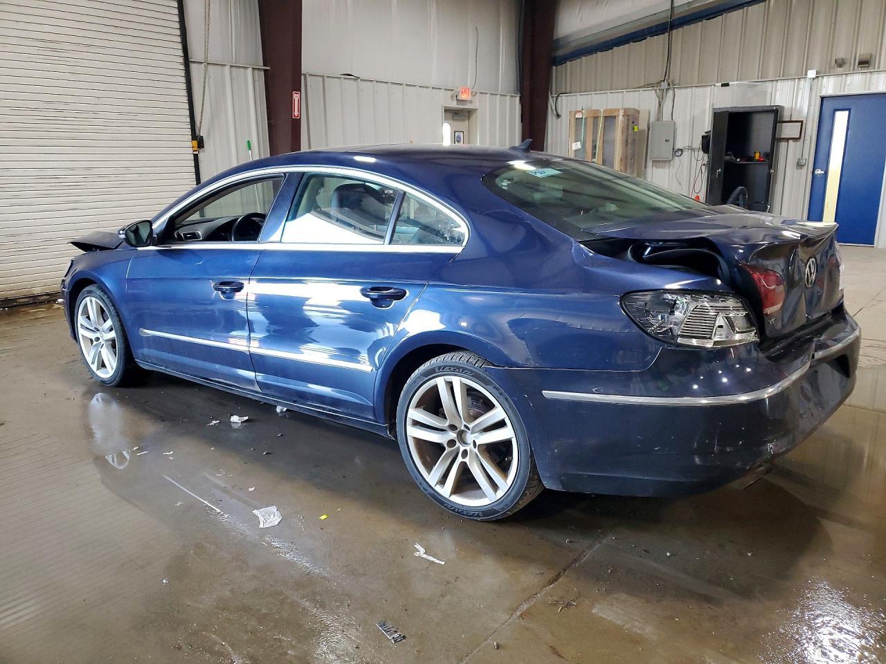 2013 Volkswagen Cc Luxury - Image 2