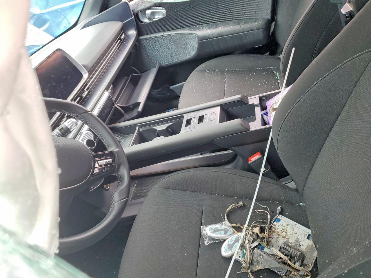 2024 Hyundai Ioniq 6 Se - Image 7