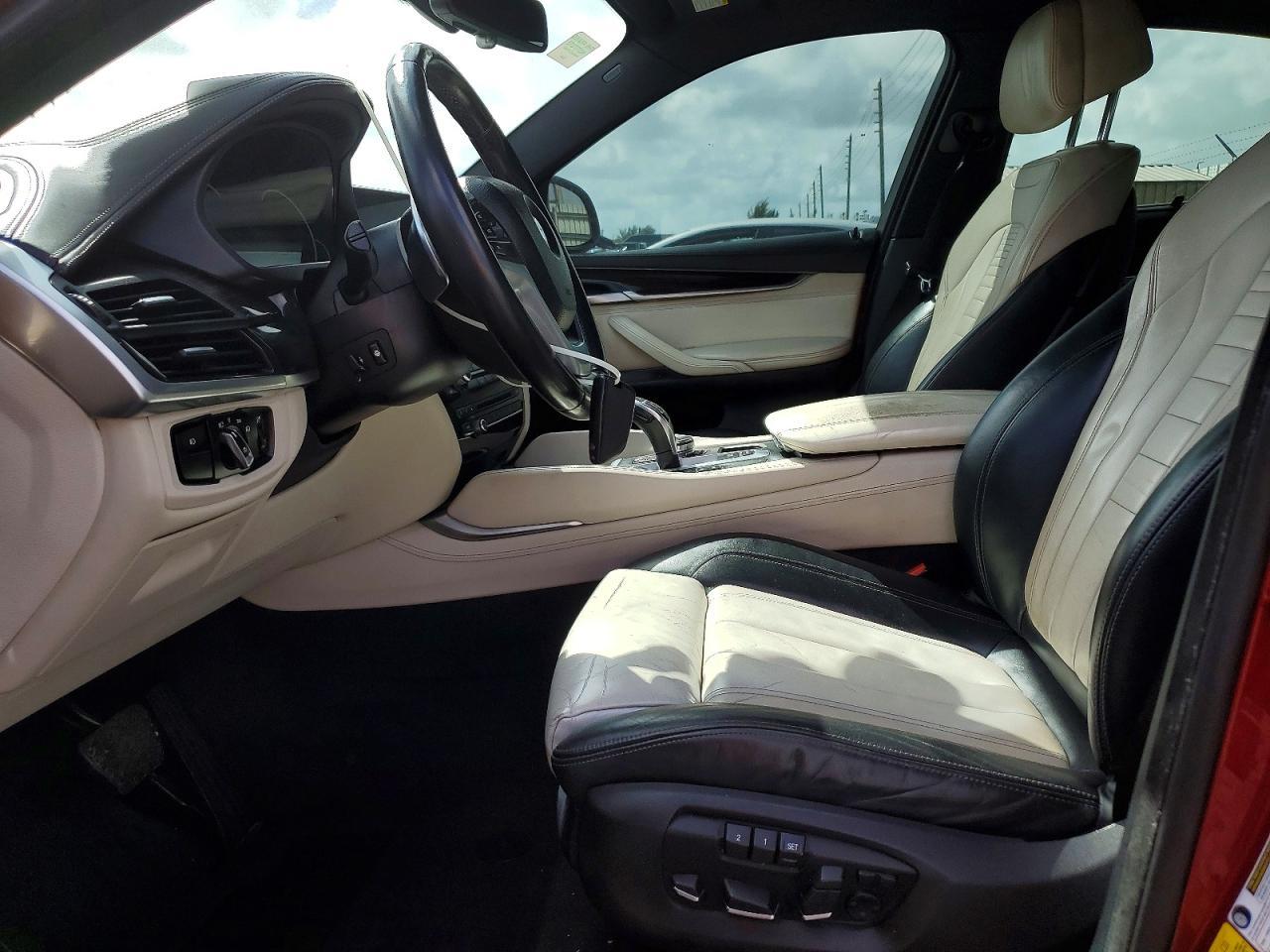 2017 BMW X6 xDrive35I - Фото 7