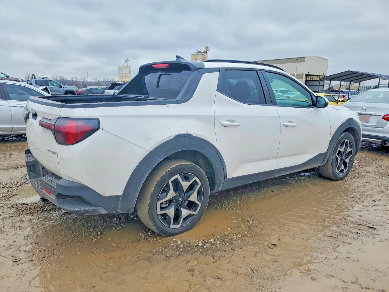 2023 Hyundai Santa Cruz Limited - Фото 3