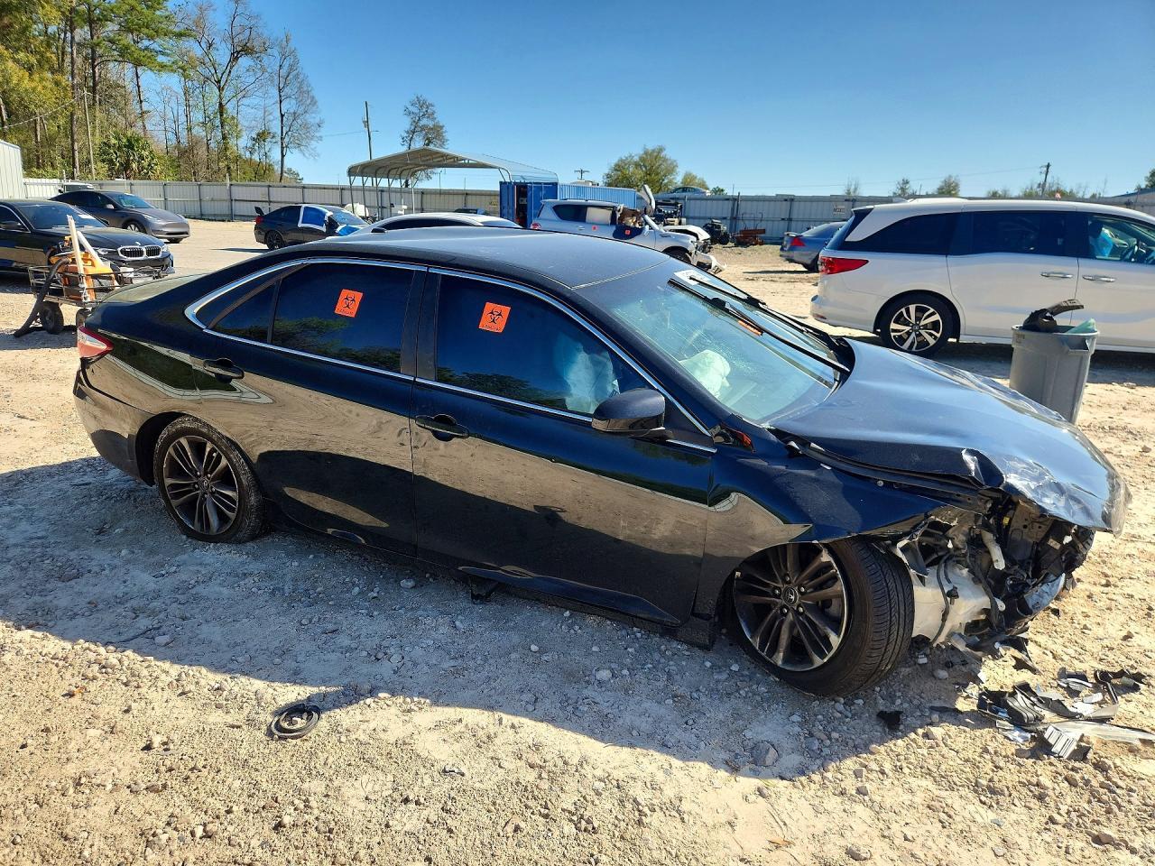 2015 Toyota Camry Se - Фото 4