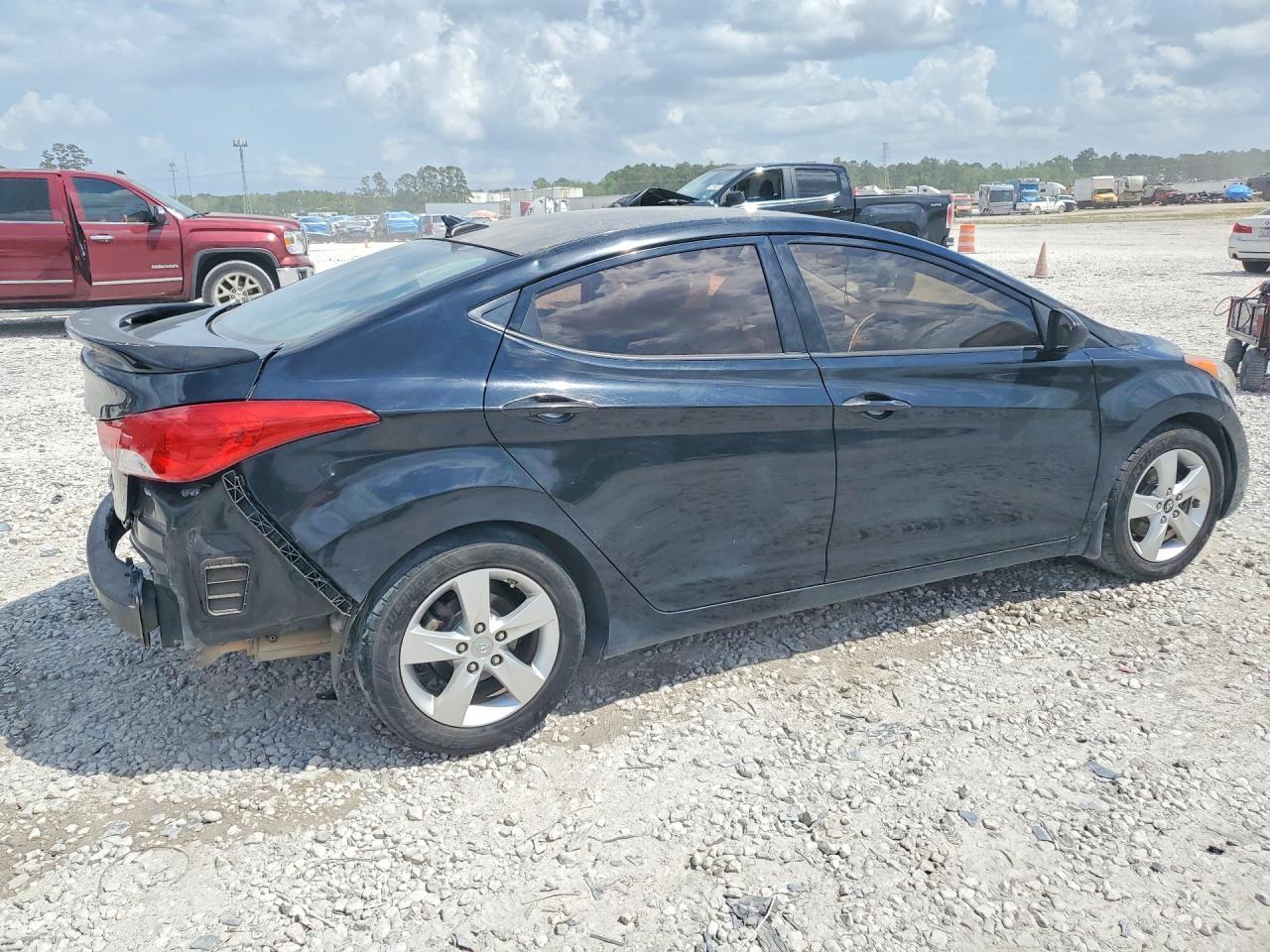 2013 Hyundai Elantra Gls - Фото 3