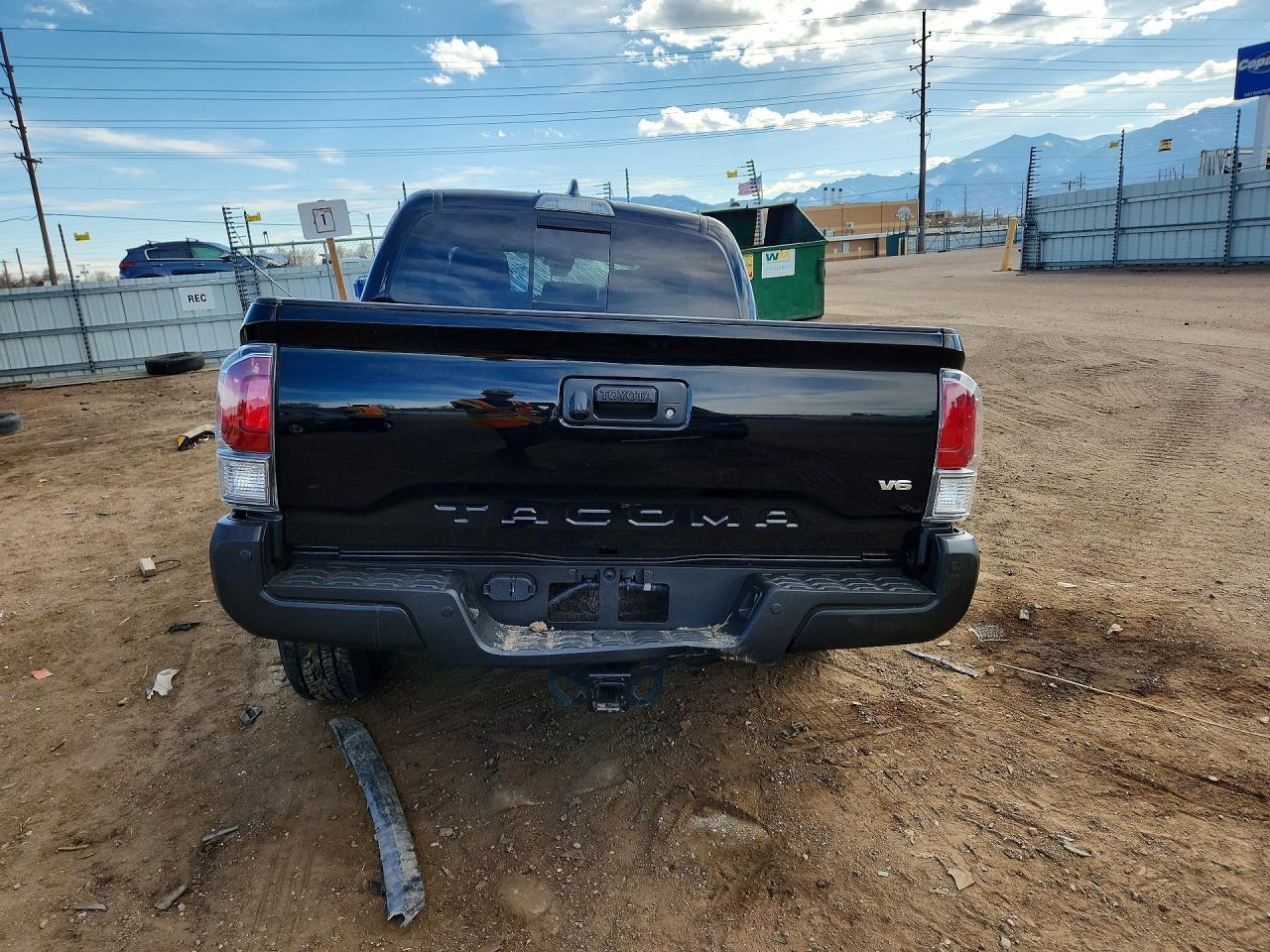 2022 Toyota Tacoma Trd Off-Road - Image 6