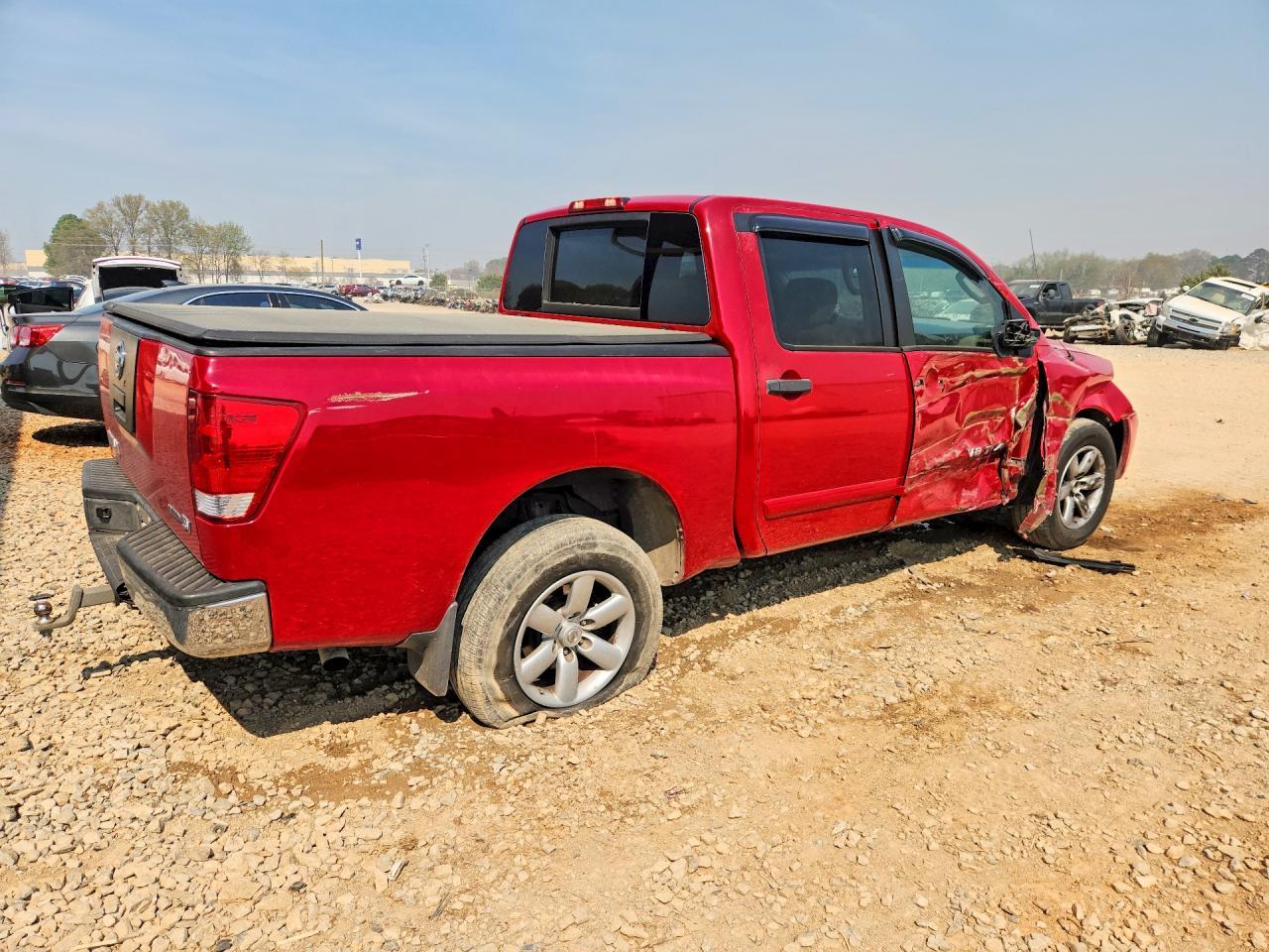 2011 Nissan Titan S - Фото 3