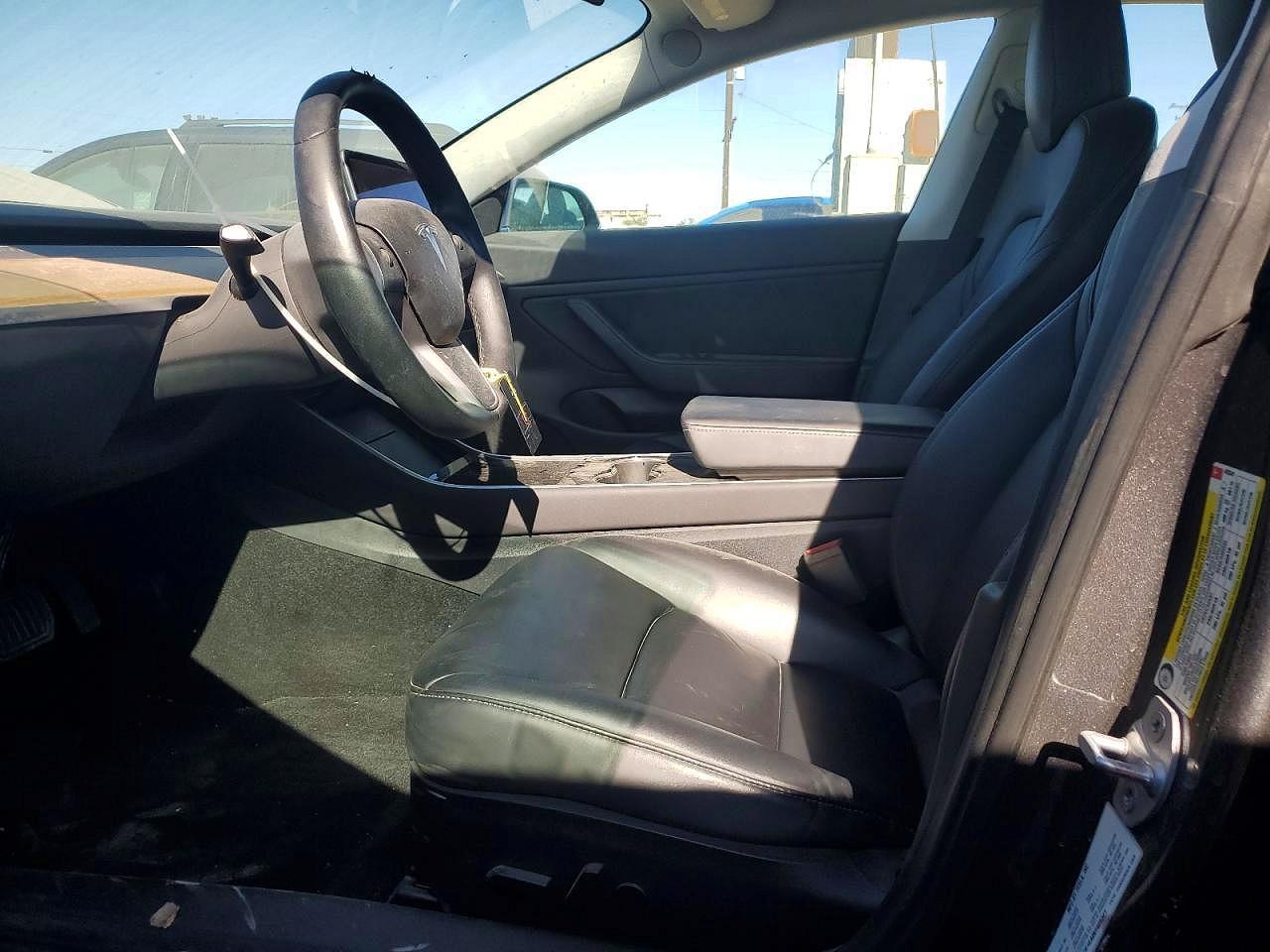 2019 Tesla 3 - Image 7