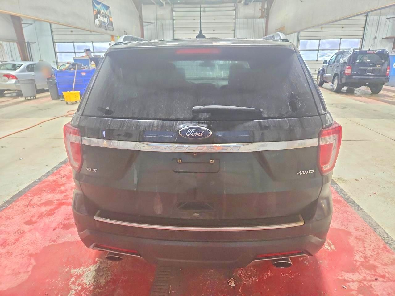 2018 Ford Explorer Xlt - Image 6