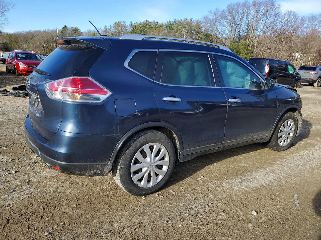 2016 Nissan Rogue S - Image 3