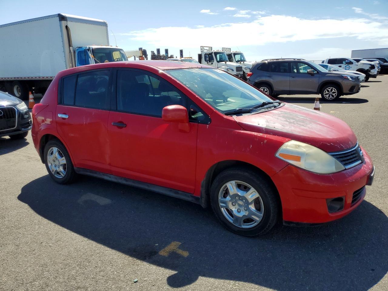 2008 Nissan Versa S - Фото 4
