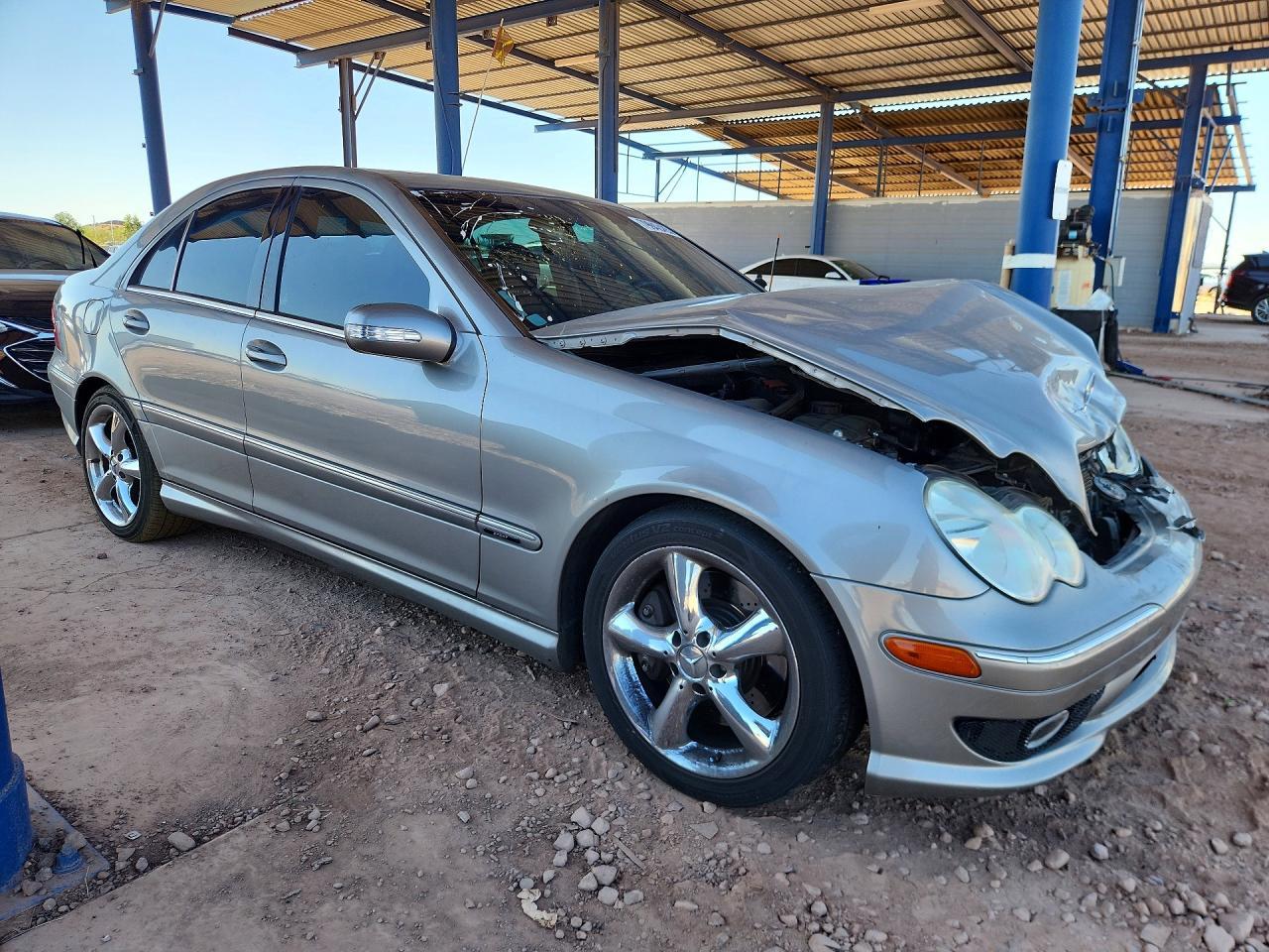 2005 Mercedes-Benz C 230K Sport Sedan - Фото 4
