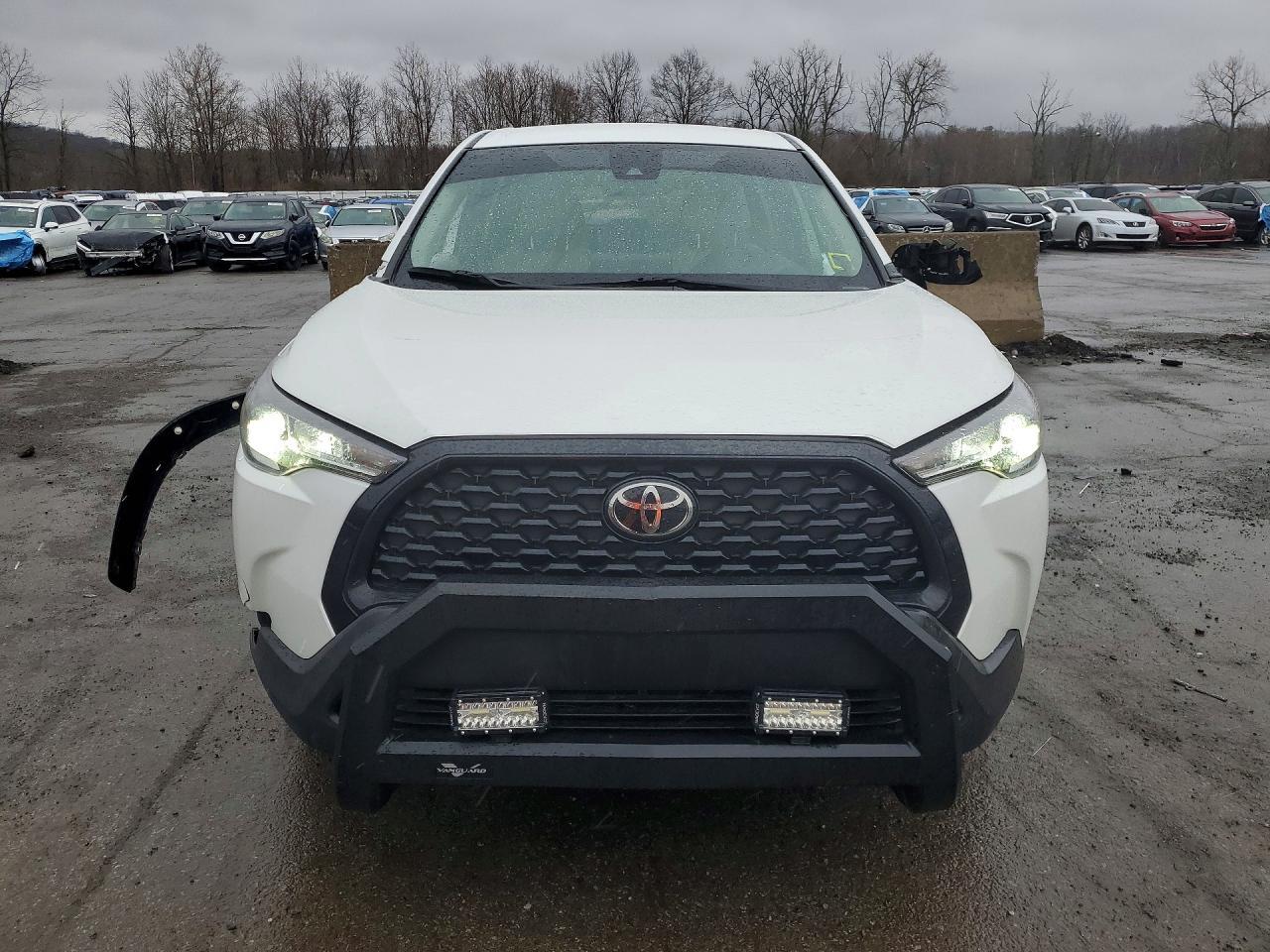 2022 Toyota Corolla Cross L - Фото 5