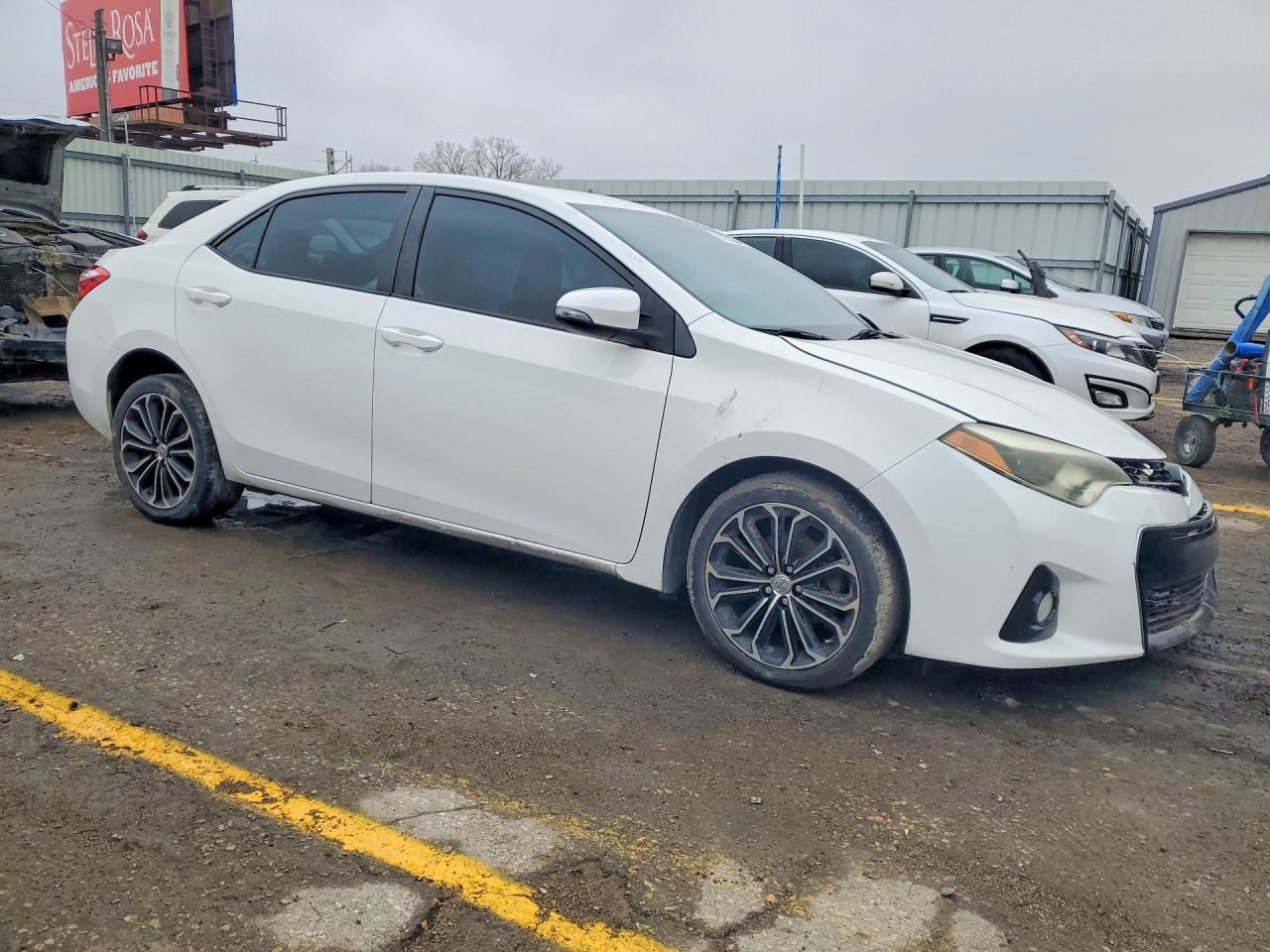 2016 Toyota Corolla S Plus - Image 4