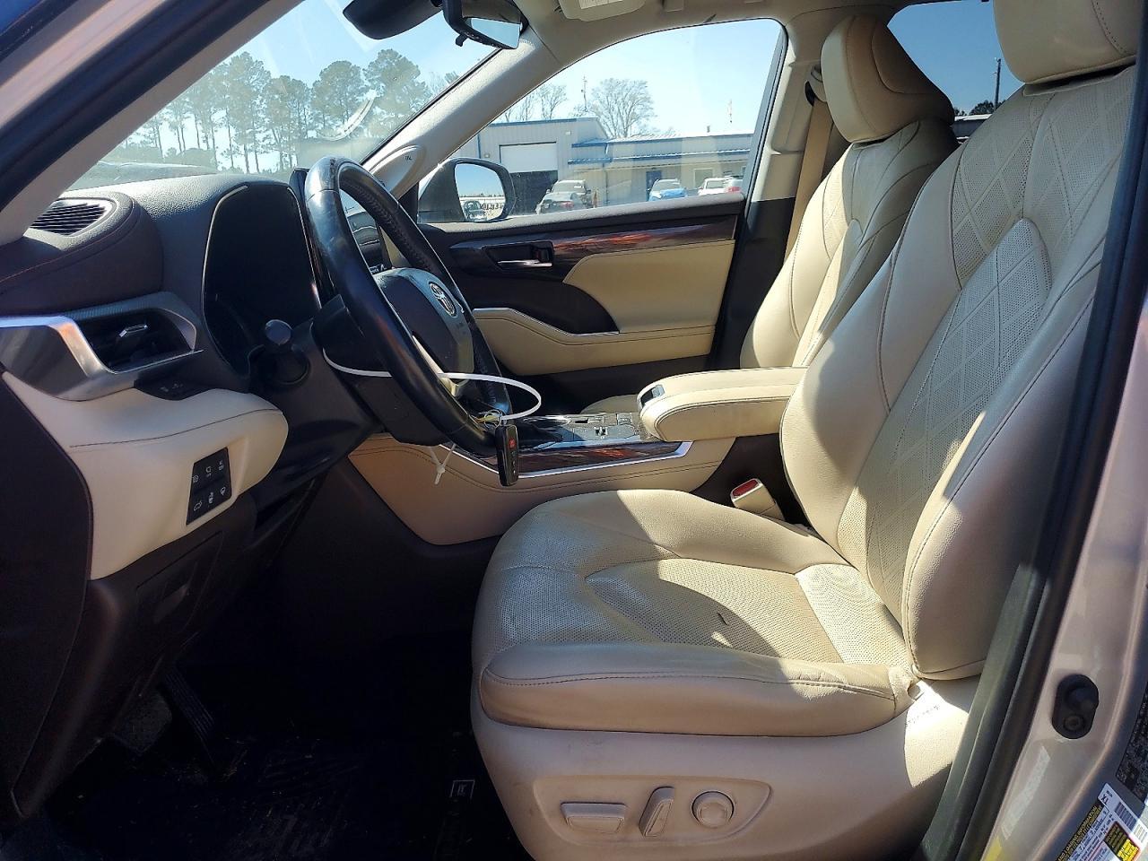 2021 Toyota Highlander Hybrid Platinum - Фото 7